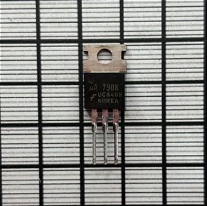 CIRCUITO INTEGRADO - UA7908