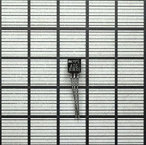 TRANSISTOR - MPSA06