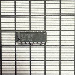 CIRCUITO INTEGRADO - CD4013