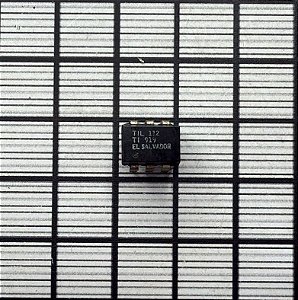 CIRCUITO INTEGRADO - TIL112