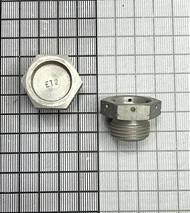 PLUG - MS9015-08