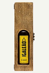 Caixa de Madeira com Visor + Cachaça Galeão Prata
