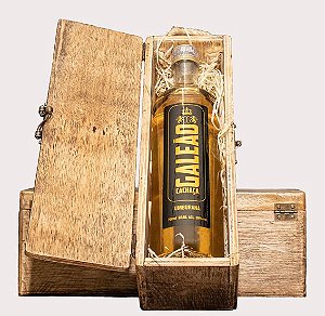 Caixa de Madeira com 1 Garrafa de Galeão Rapadura