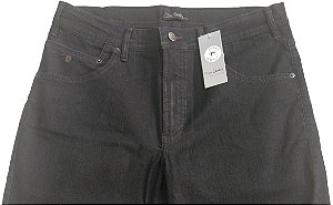 Calça Jeans Masculina Pierre Cardin Reta (Cintura Média) - Ref. 457P025 PRETA - Algodão / Poliester / Elastano - Jeans Macio