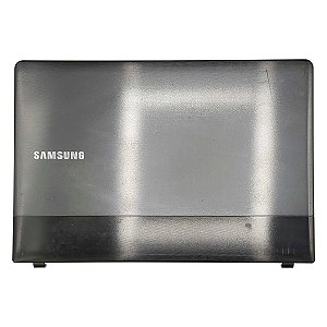Carcaça Tampa da Tela Notebook Samsung Np300e4c Np305e4a Chumbo/Preto Com Detalhes