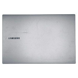 Carcaça Tampa Notebook Samsung Np550xcj Prata Com Detalhe