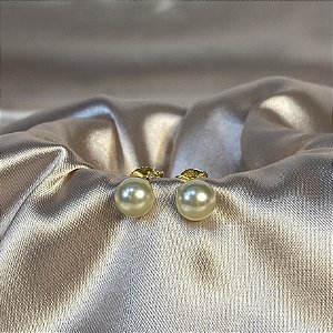 Brinco Pérola Shell Banhado A Ouro