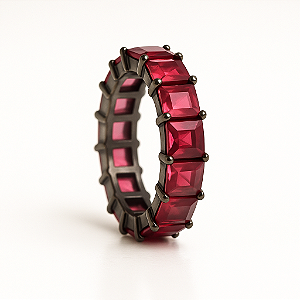 Anel Meia Aliança Granada Leitosa P Banhado A Ródio Negro