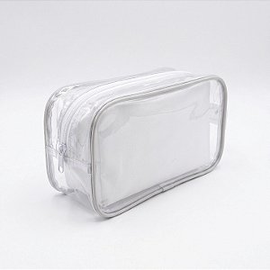 Necessaire Estojo Transparente PVC com Alça de Mão - Friso e Zíper BrancoNecessaire Estojo Transparente PVC com Alça de Mão - Friso e Zíper Branco