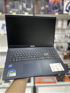 (USADO) NOTEBOOK ASUS E510 CELERON N4020 / 4GB / SSD 128GB / 15.6" / WIN 11 (GARANTIA 06 MESES)