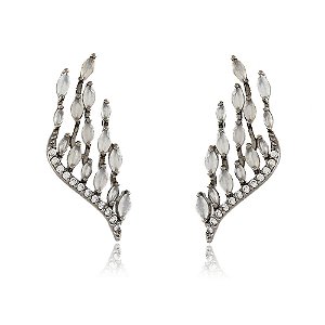 BRINCO EARCUFF TRABALHADO EM MICROZIRCÔNIAS E CRISTAIS COR VELA BANHADO EM RÓDIO NEGRO