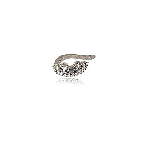 PIERCING FAKE ZIRCÔNIAS CRISTAIS E COR ÔNIX BANHADO EM RÓDIO NEGRO