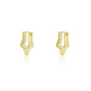 BRINCO DE ARGOLA PEQUENA ESTRELA TRABALHADA EM MICROZIRCÔNIAS CRISTAIS