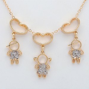 GARGANTILHA COM PINGENTE CORAÇÕES + DOIS MENINOS E UMA MENINA