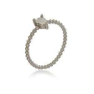ANEL COMPOSIÇÃO RELEVO BOLINHAS E GOTA CRISTAL COR VELA BANHADO EM RÓDIO BRANCO