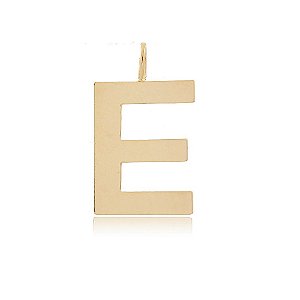 PINGENTE LETRA E COM 2,0 CM ALTURA BANHADO A OURO 18K