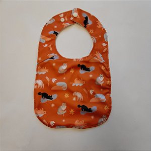 Babador impermeável Fraldadinhos Estampa Gatos