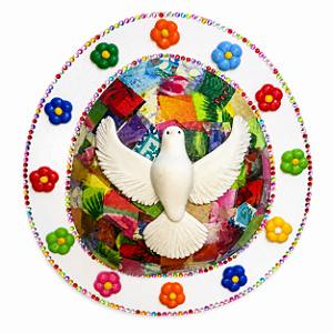 Divino Espírito Santo de Parede em Cabaça com Pomba e Flores de Biscuit – 20cm