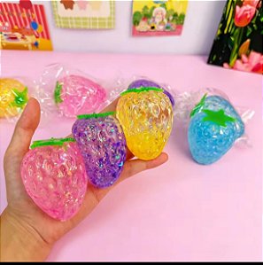 MORANGO GLITTER SQUISHY TIPO NEDOOH - CORES DIVERSAS