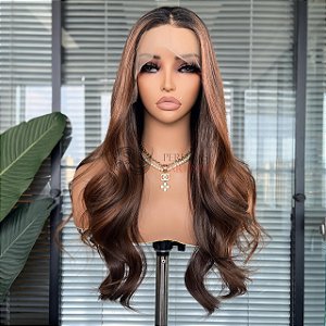 LACE FRONT KAMILLA CASTANHO COM LUZES  13 x 4