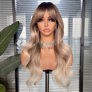 Wig Kamilla Loiro Ash com Raiz Esfumada
