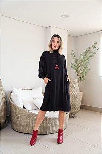 Vestido Feminino Gola Alta Noruega