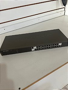Switch TP Link TL-SF 1024  24 portas 10/100Mbps
