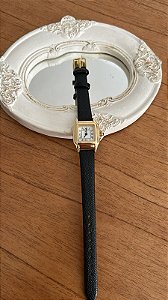 Relógio Dourado Couro Preto
