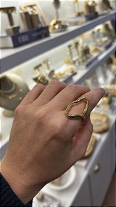 Anel Orgânico Vazado Dourado
