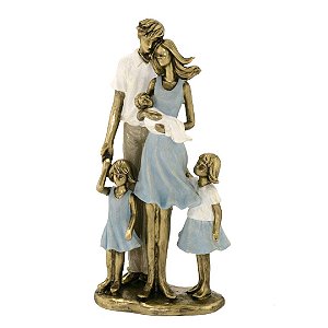 Escultura Família Decorativa Casal 2 Meninas e um Bebê