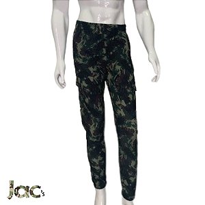 Calça Cargo Camuflada em Verde Oro
