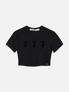 Baby tee preta com laços de veludo | Iam Authoria