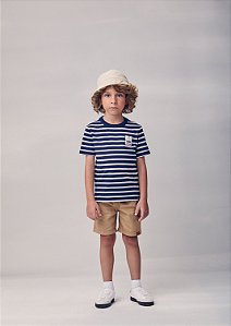 Conjunto t-shirt listrada e bermuda bege | Youccie