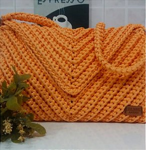 Clutch pêssego em diagonal