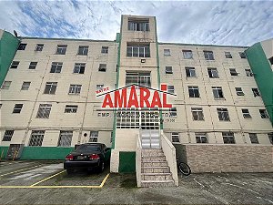 Apartamento com 3 Dormitórios e Vaga Coberta no Conjunto José Bonifácio!-São Paulo-SP