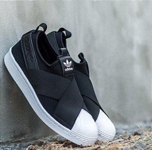 Tênis Adidas Slip On - preto e branco - Loja supremo store