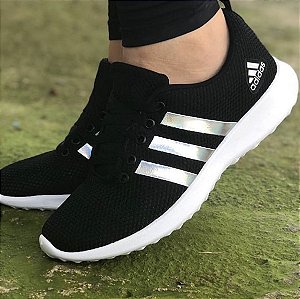 tênis holográfico adidas