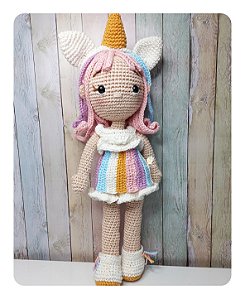 Boneca Unicórnio Amigurumi