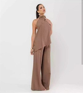 Conjunto Blusa Assimétrica e Calça Pantalona Alfaiataria Nobre