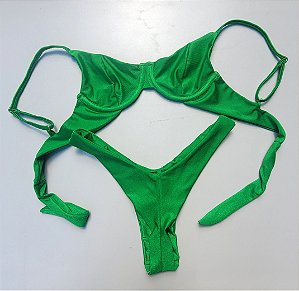 Conjunto Retrô Verde Bandeira