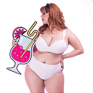 Calcinha Plus Size Cintura Média Branca