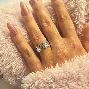 Par de aliança 6mm em Prata 925 diamantada + Gravação (COD-92)