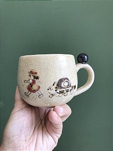 Caneca Totoro Passeando