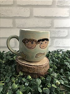 Caneca Ponyo no mar
