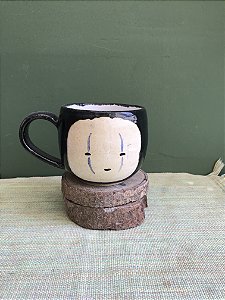 Caneca Sem Rosto