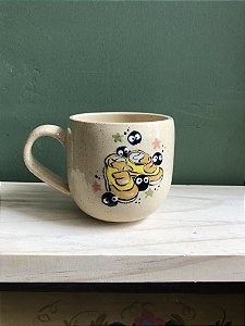 Caneca Tênis amarelo Chihiro