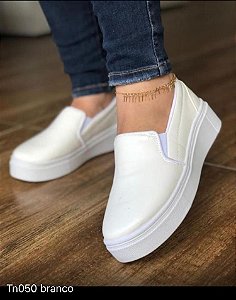 TENIS SLIP ON FEMININO - Toque Branco - Jalecos e Trajes Profissionais