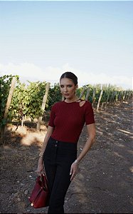 Blusa Tricot Malha Canelada Aviamento Ombro