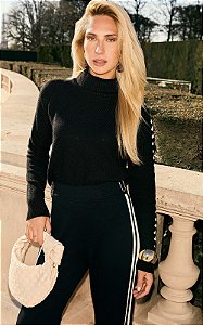 Blusa Tricot Detalhes Na Manga