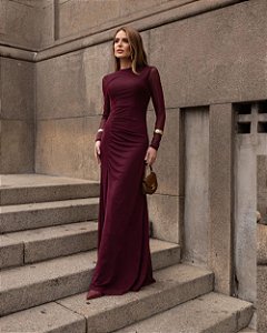 Vestido Longo Tule Decote Alto Manga Longa